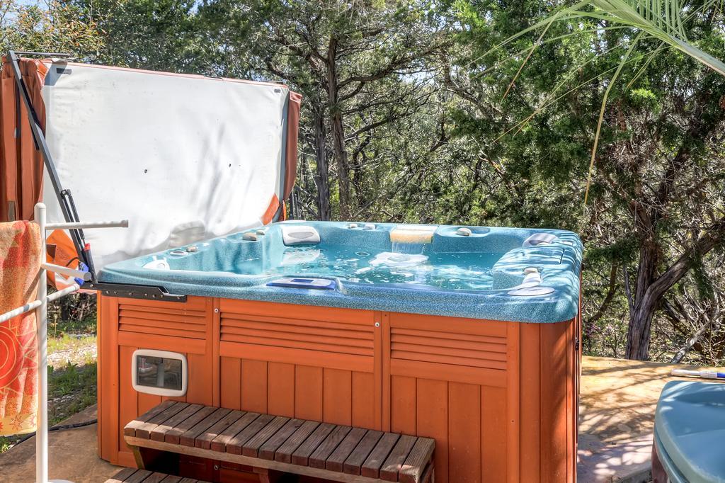 فندق Helotesفي  Tnt Hill Country Getaways المظهر الخارجي الصورة
